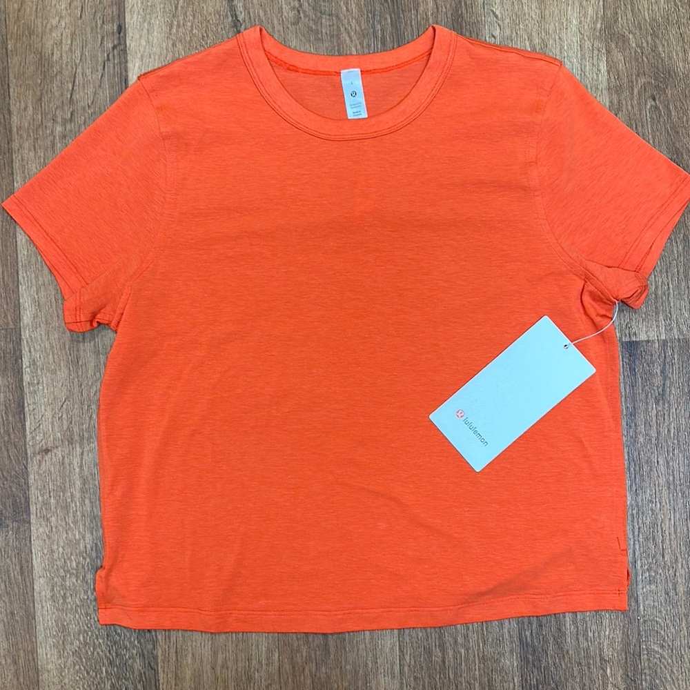 NWT Lululemon Cotton Blend Tee